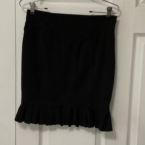 NWOT Grass Collection Black Pencil Skirt with Ruffle Hem, Size 7
